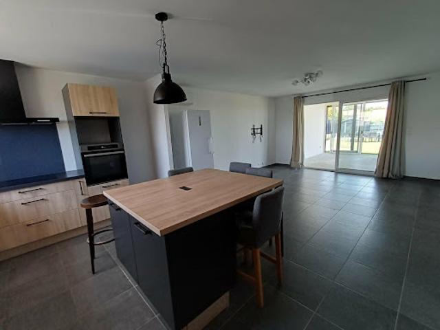 Vente Maison 6 pièces 120 m2 Bourg Saint Bernard