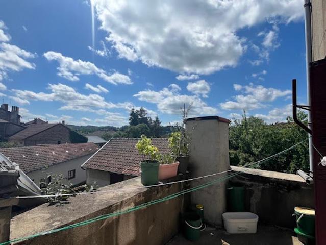 Vente Maison 6 pièces 120 m2 Bourganeuf