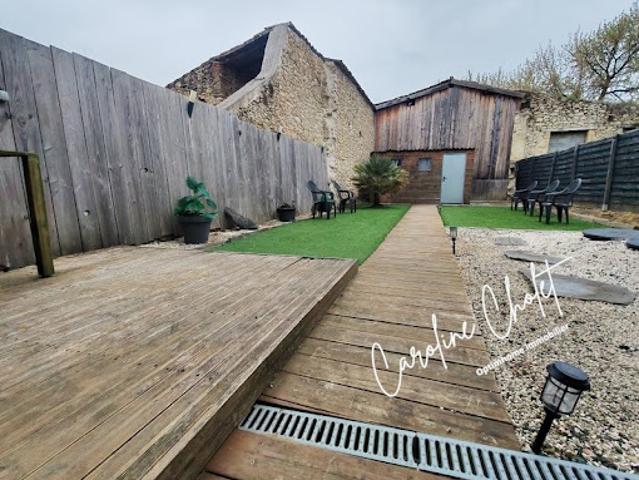 Vente Maison 6 pièces 120 m2 Cleyrac
