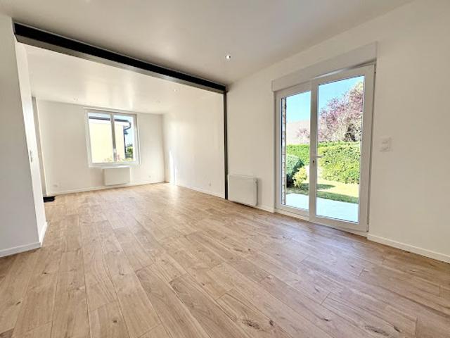 Vente Maison 6 pièces 120 m2 Le Mesnil Esnard