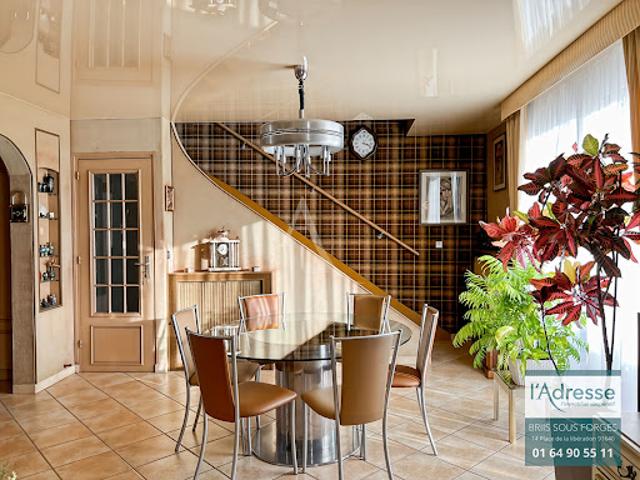 Vente Maison 6 pièces 120 m2 Limours