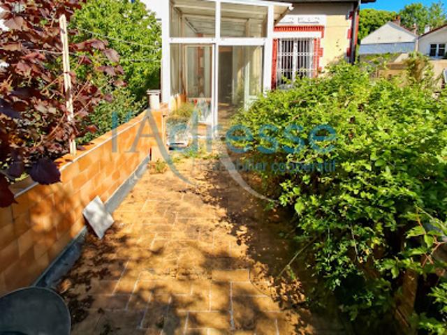 Vente Maison 6 pièces 123.01 m2 Suresnes