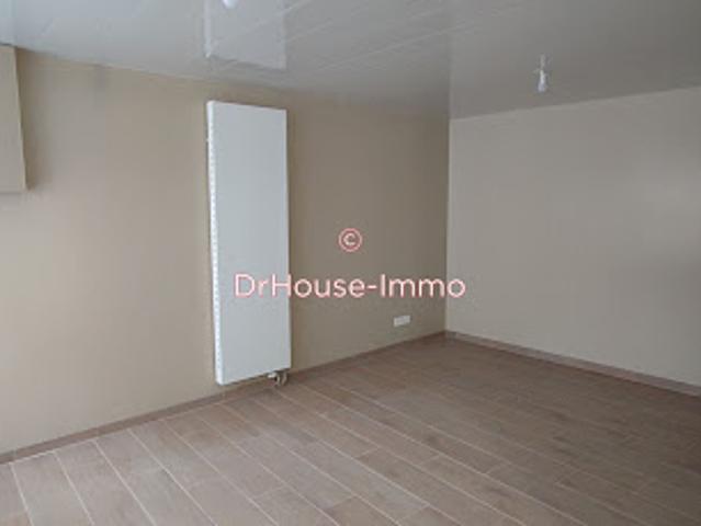 Vente Maison 6 pièces 120 m2 Saint Georges d'Aurac