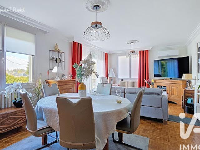 Vente Maison 6 pièces 120 m2 Saint Jean la Poterie