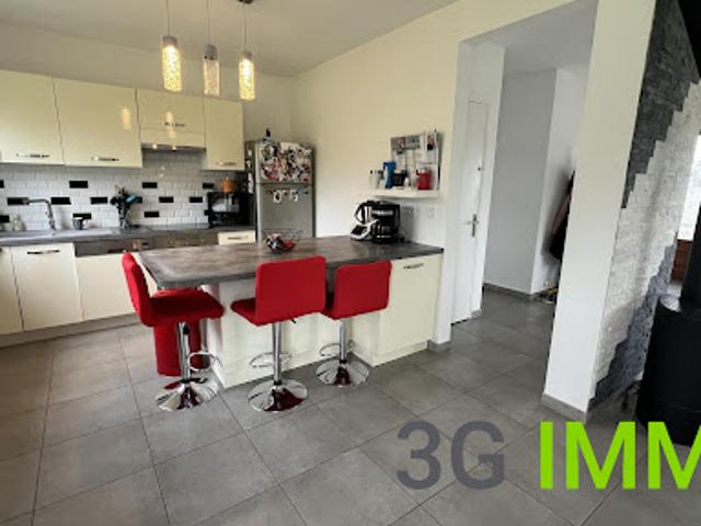Vente Maison 6 pièces 120 m2 Septeuil