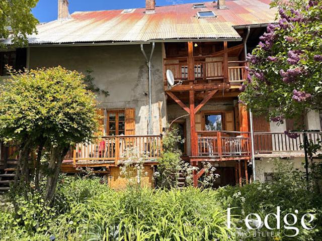 Vente Maison 6 pièces 120 m2 Vallouise Pelvoux