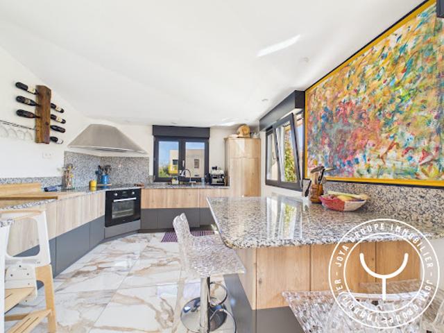 Vente Maison 6 pièces 120 m2 Vitry sur Seine
