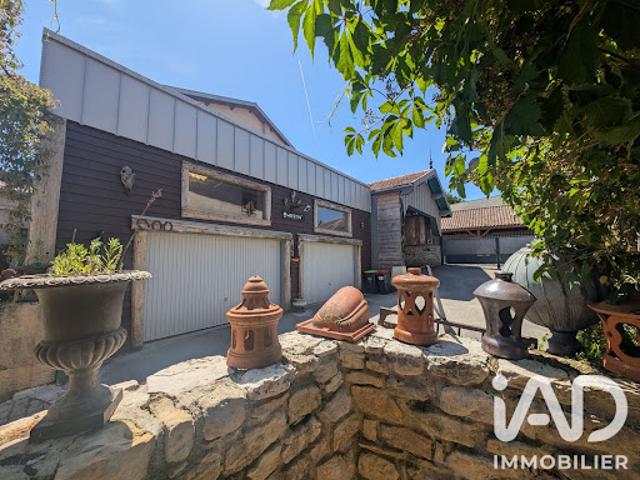 Vente Maison 6 pièces 121 m2 Izernore