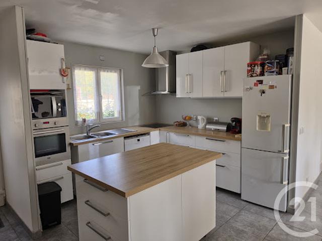 Vente Maison 6 pièces 121 m2 Saint Saturnin