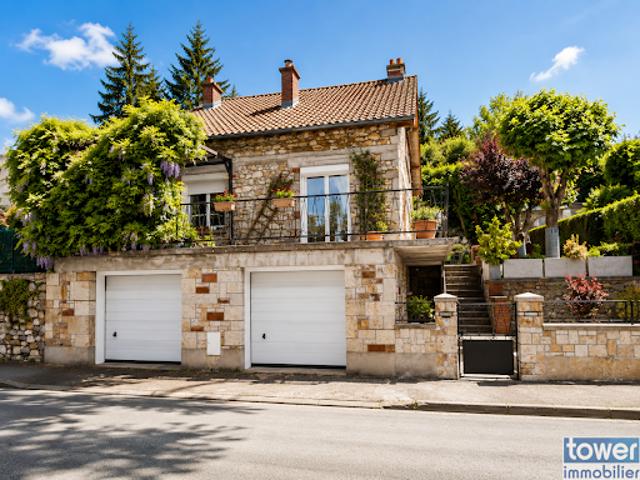 Vente Maison 6 pièces 121 m2 Villefranche de Rouergue