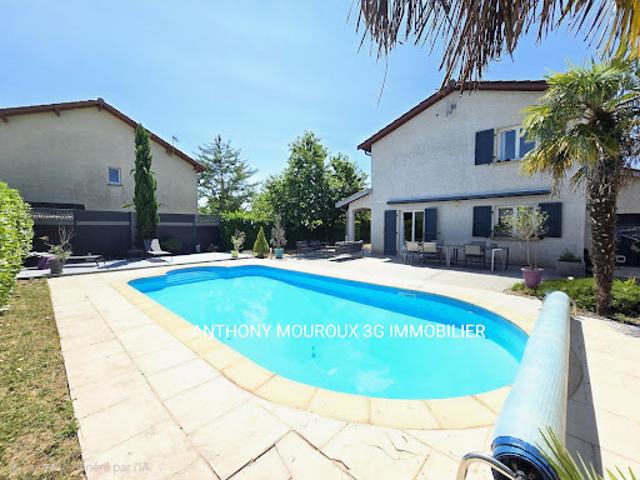 Vente Maison 6 pièces 121.8 m2 Saint Denis lès Bourg