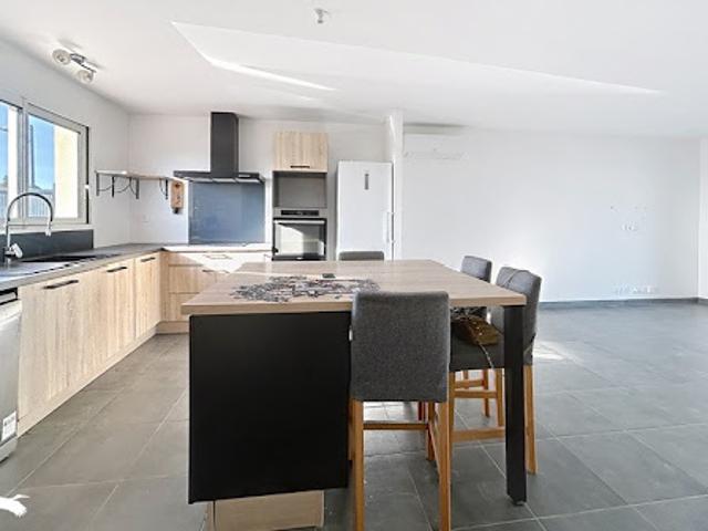 Vente Maison 6 pièces 122 m2 Lanta