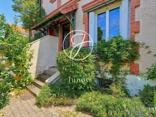 Vente Maison 6 pièces 122 m2 Chatou