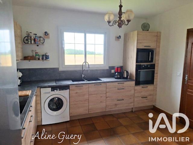 Vente Maison 6 pièces 122 m2 Etrépagny
