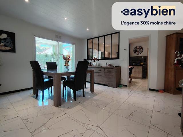 Vente Maison 6 pièces 122 m2 Lahourcade