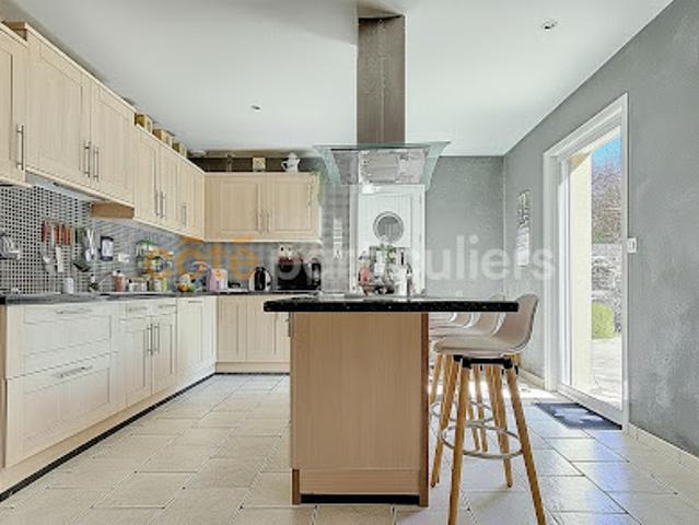 Vente Maison 6 pièces 122 m2 Saint Etienne du Bois