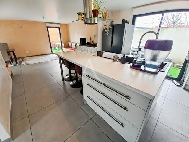 Vente Maison 6 pièces 122 m2 Saint Etienne du Rouvray