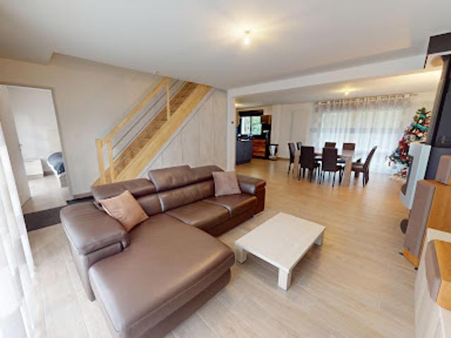 Vente Maison 6 pièces 122 m2 Saint Pierre lès Nemours
