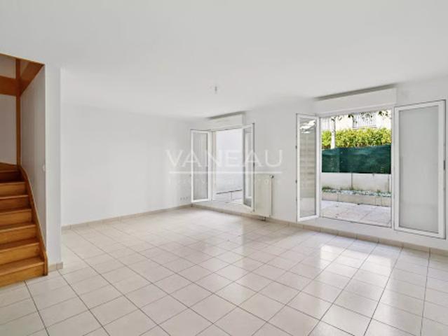 Vente Maison 6 pièces 122.03 m2 Puteaux