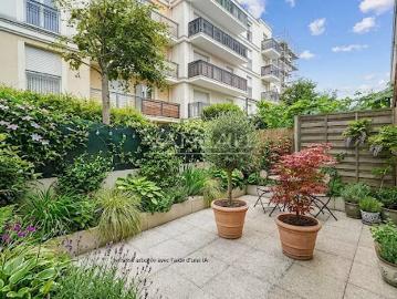 Vente Maison 6 pièces 122.03 m2 Puteaux