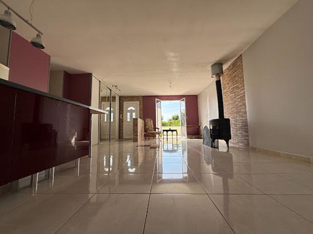 Vente Maison 6 pièces 122.45 m2 Crosville la Vieille