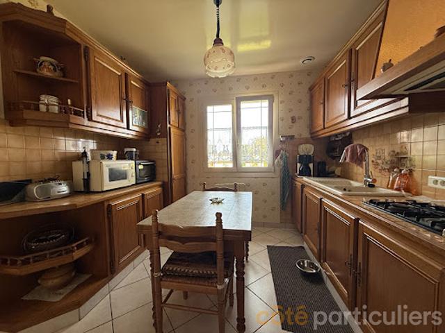 Vente Maison 6 pièces 122.63 m2 Saint Amand Montrond