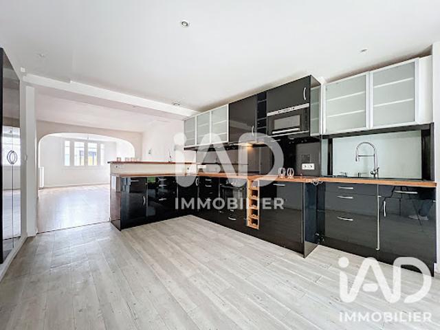 Vente Maison 6 pièces 123 m2 La Houssaye en Brie