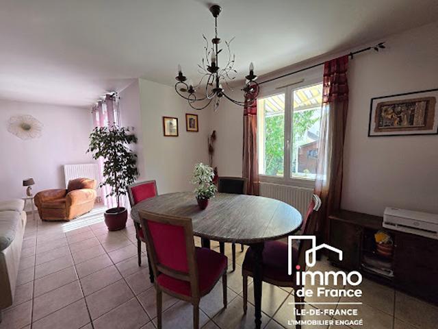 Vente Maison 6 pièces 123 m2 Longjumeau