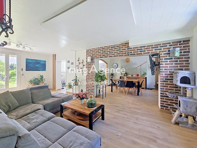 Vente Maison 6 pièces 123 m2 Saint Aubin des Ormeaux