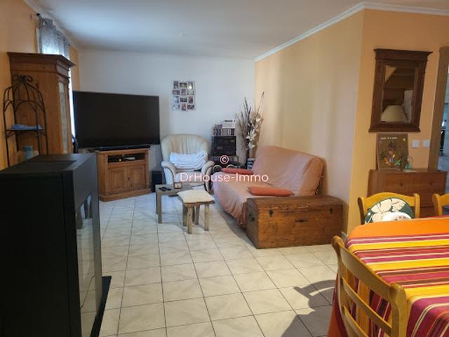 Vente Maison 6 pièces 123 m2 Saint germain des pres