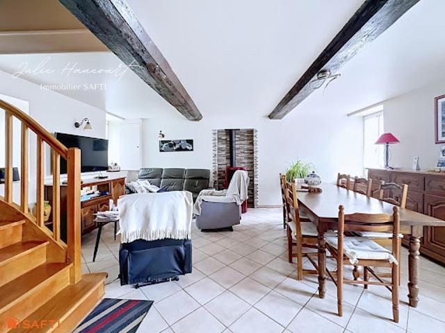 Vente Maison 6 pièces 123 m2 Saint Pierre la Vieille