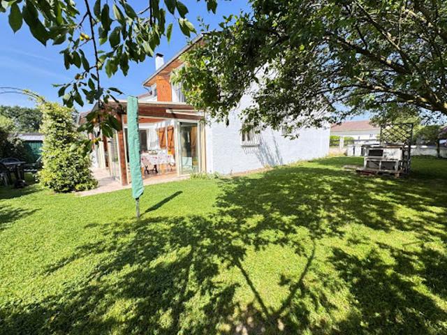 Vente Maison 6 pièces 123 m2 Trappes