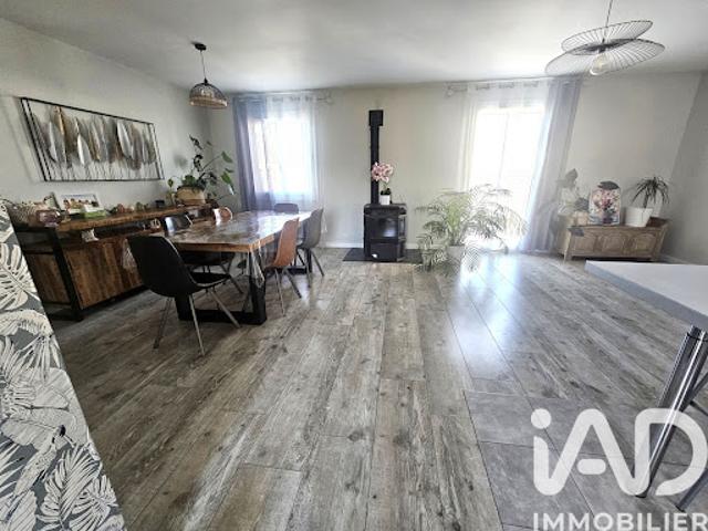 Vente Maison 6 pièces 123 m2 Warmeriville