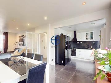 Vente Maison 6 pièces 123.45 m2 Stains