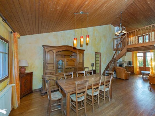 Vente Maison 6 pièces 134 m2 Chamouillac