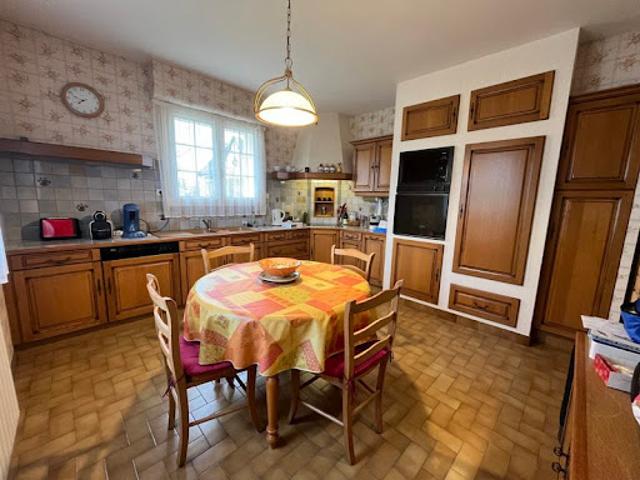 Vente Maison 6 pièces 134 m2 Spézet
