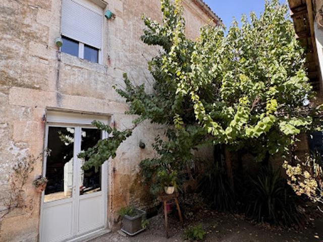 Vente Maison 6 pièces 135 m2 Mansle les Fontaines