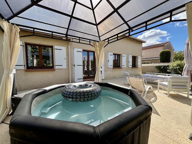 Vente Maison 6 pièces 135 m2 Montberon