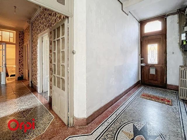 Vente Maison 6 pièces 135 m2 Montmarault