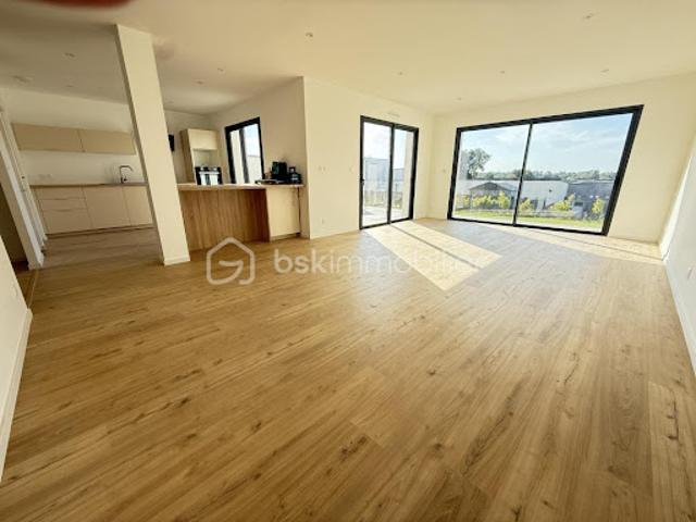 Vente Maison 6 pièces 135 m2 Montreuil le Gast