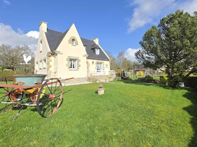 Vente Maison 6 pièces 135 m2 Aucaleuc