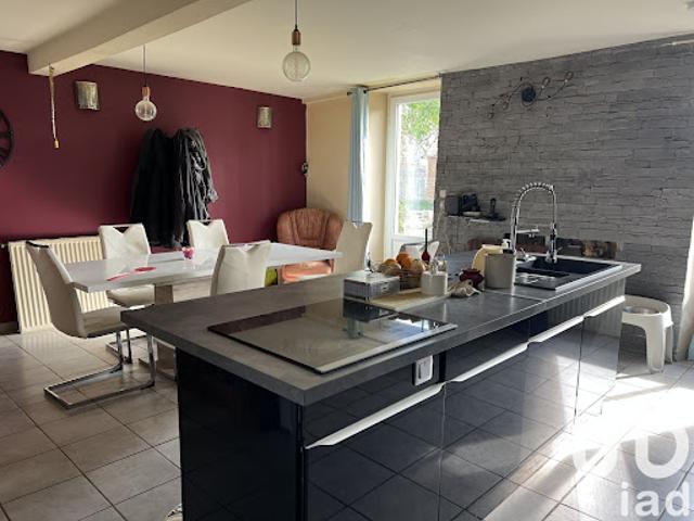 Vente Maison 6 pièces 135 m2 Abzac