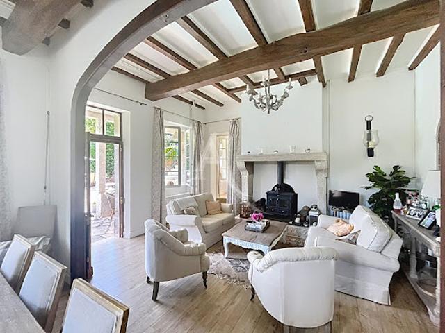 Vente Maison 6 pièces 135 m2 Albas