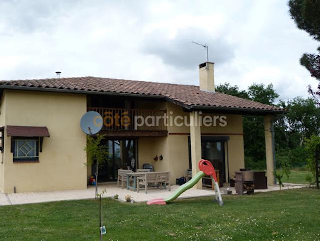 Vente Maison 6 pièces 135 m2 Comberouger