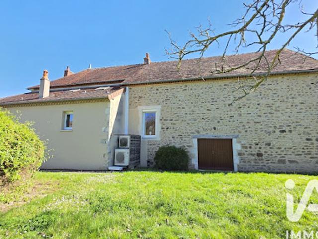 Vente Maison 6 pièces 135 m2 Ebreuil