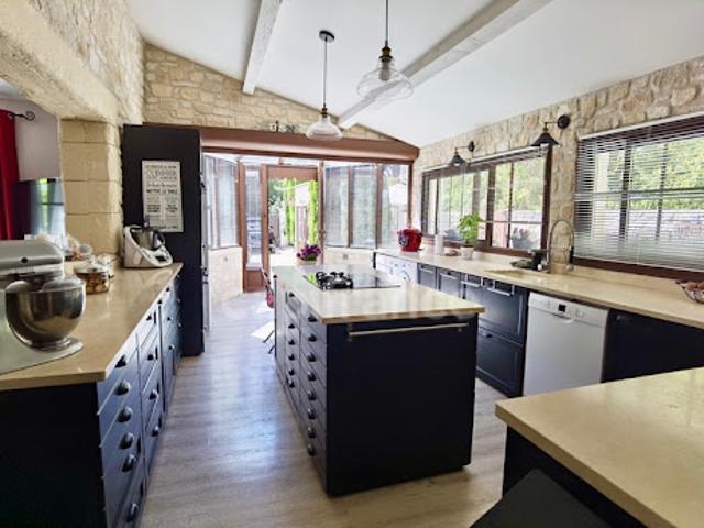 Vente Maison 6 pièces 135 m2 Garrigues Sainte Eulalie