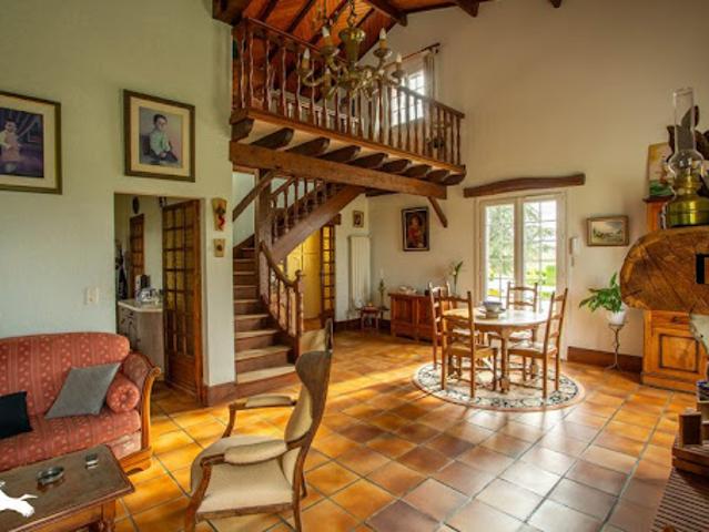 Vente Maison 6 pièces 135 m2 La Réole