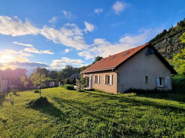 Vente Maison 6 pièces 135 m2 La Rochette