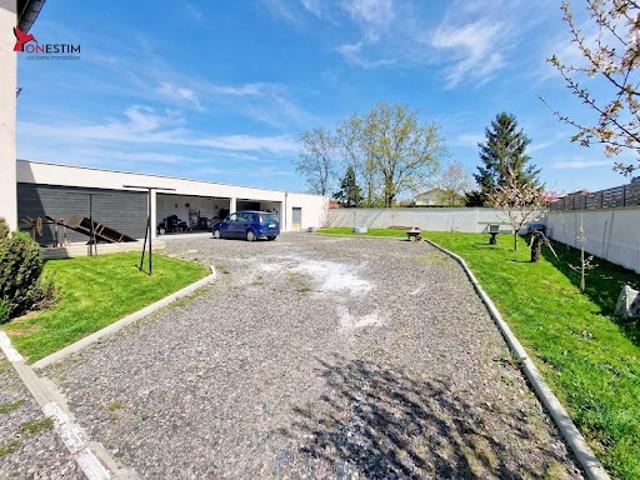 Vente Maison 6 pièces 135 m2 L'Hôpital le Grand