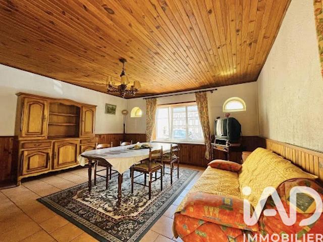 Vente Maison 6 pièces 135 m2 Lorquin